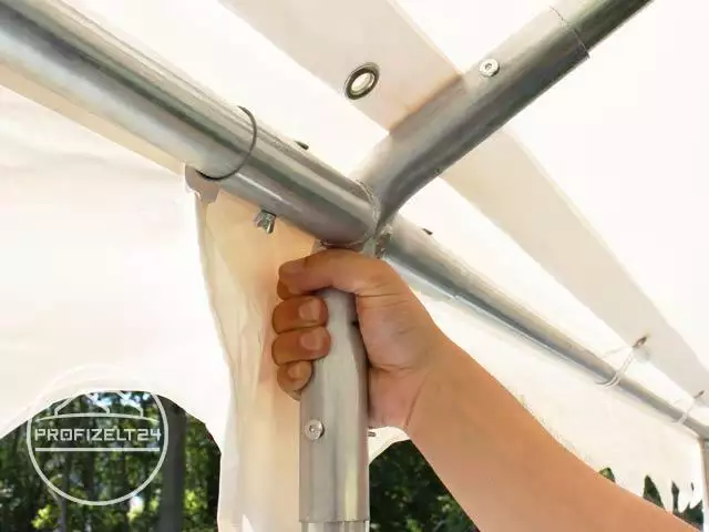 Ein stabiles Partyzelt 3x4 m kaufen Ein stabiles Partyzelt 3x4 m kaufen